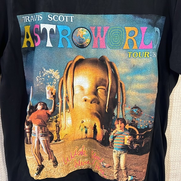 Travis Scott Astro World Tour-18 T-shirt - Picture 2 of 4